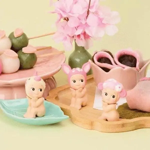 So.nny An.gel Mini Surprise Figure – Blind Box Toy for Car, Phone Holder & Home Decor