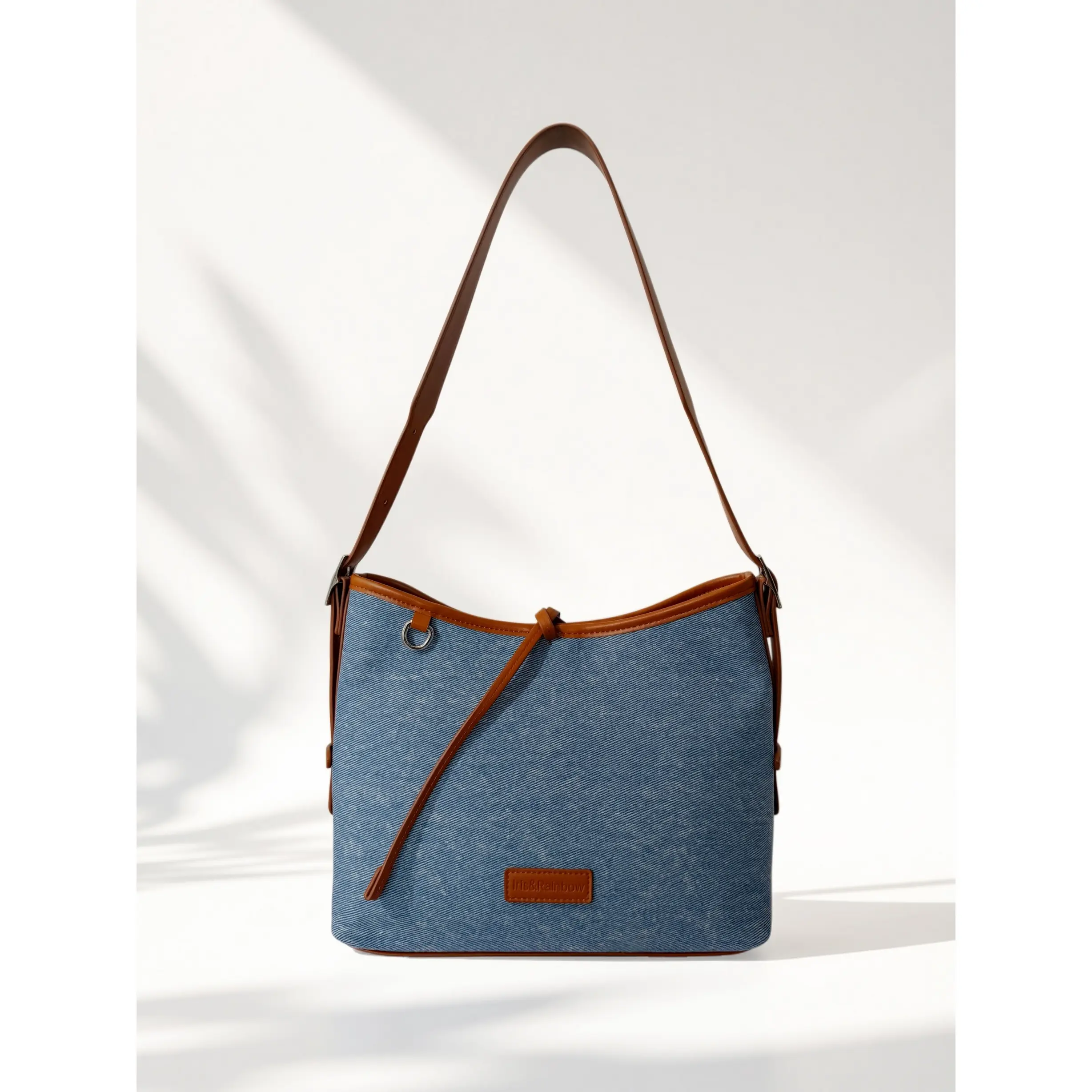 The Iris Flyby Bag (#2005) By Iris & Rainbow