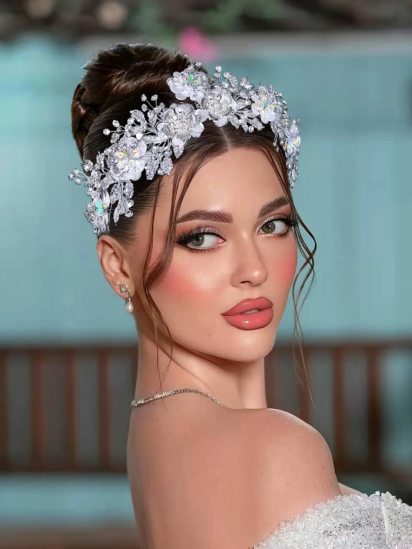 Gorgeous Alloy Leaf Flower Hairband for Wedding, Bridal and Bridesmaid Hair Accessory, Fashion Party Gift & Hairstyle Decoration HP883