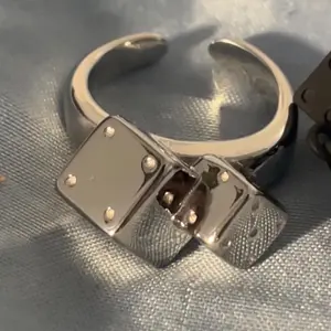 Dice Ring - Unique Design with Dice Elements, Ideal for Accessories and Gifts