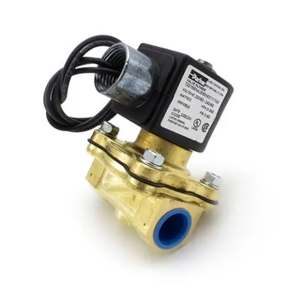 Steam Solenoid 1/2" 208/240V