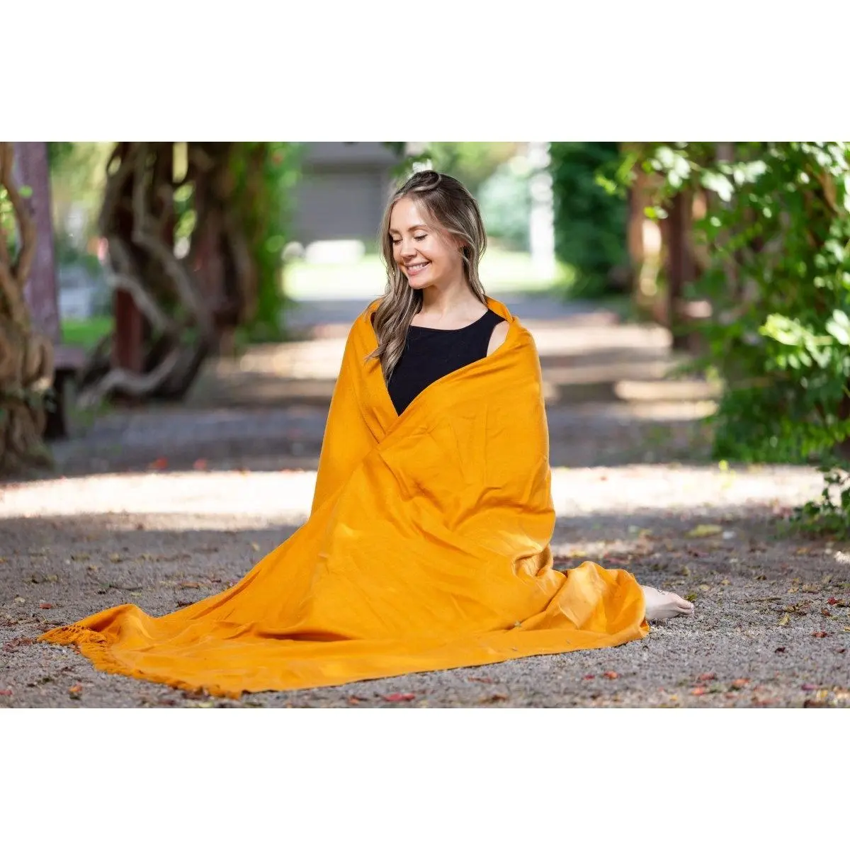 Meditation Shawl | Meditation Blanket or Prayer Shawl for Men & Women (Simplicity)