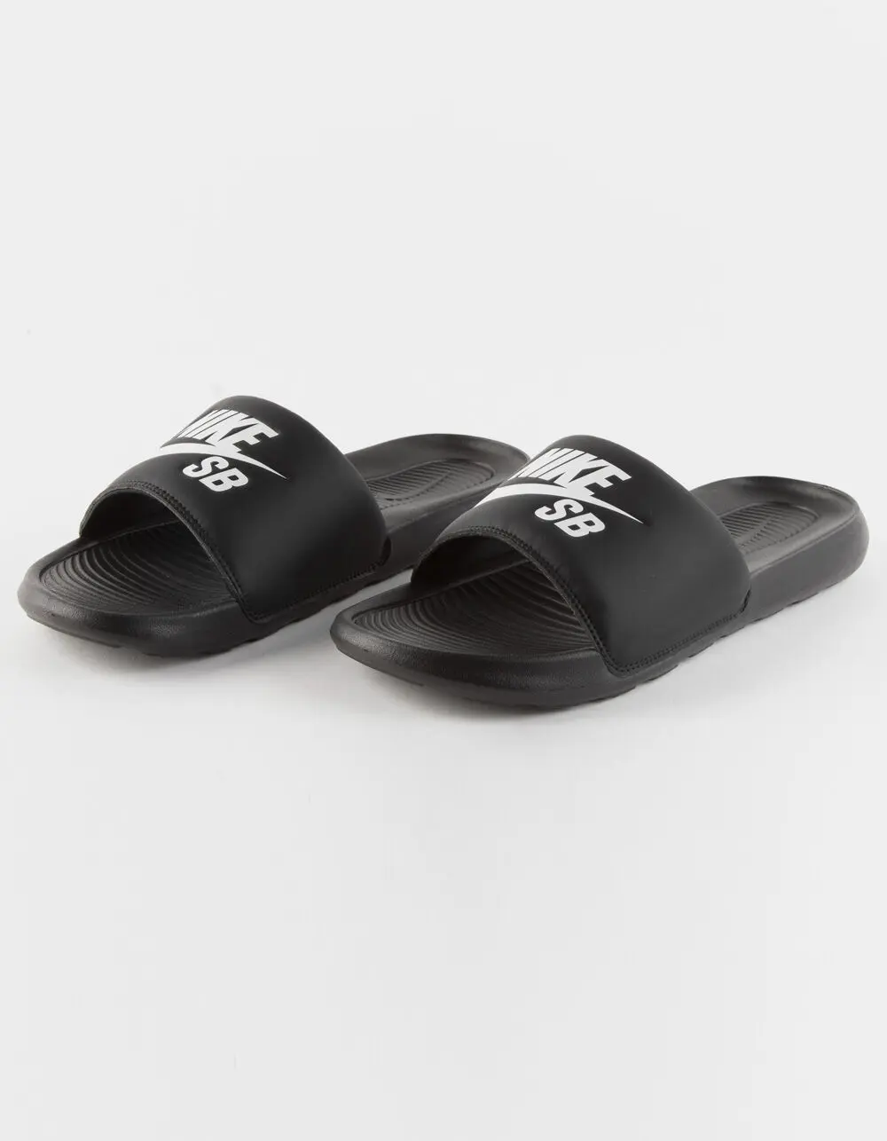 NIKE SB Victori One Mens Slide Sandals NIKE SB Victori One Mens Slide Sandals