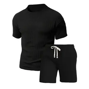 Two-piece men's summer ice silk thin breathable short-sleeved T-shirt, a summer set with casual loose and versatile sports five-point shorts men's