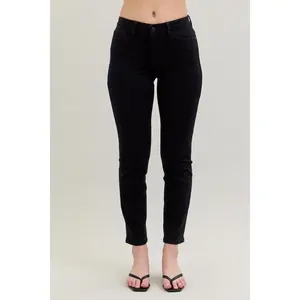 Judy Blue Women's Mid-Rise Slim Fit Black Jeans - Fitted Stretch Cotton, Non-Distressed Everyday Denim (JB88756)