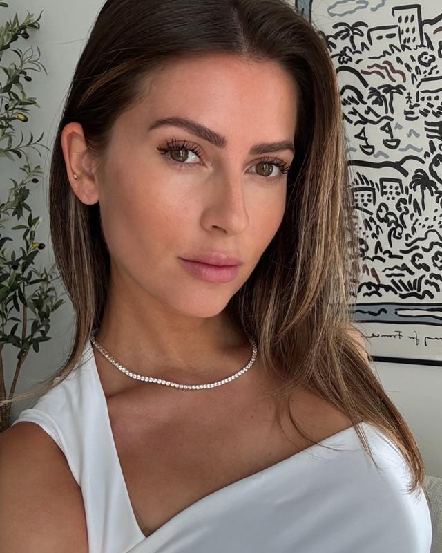 PAVOI 14K Gold Plated Tennis Necklace for Women - 3mm Simulated Diamond Tennis Chain Necklace - Sparkling Cubic Zirconia Necklace Sizes 15", 16" & 18" - Gold Jewelry Necklace with Upgraded Box Clasp with Safety Latch