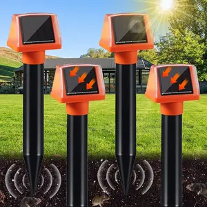 High-power rat repellent device, LED light frequency conversion ultrasonic snake repellent device, outdoor solar-powered rat repellent device, suitable for courtyards, backyards, and farms.