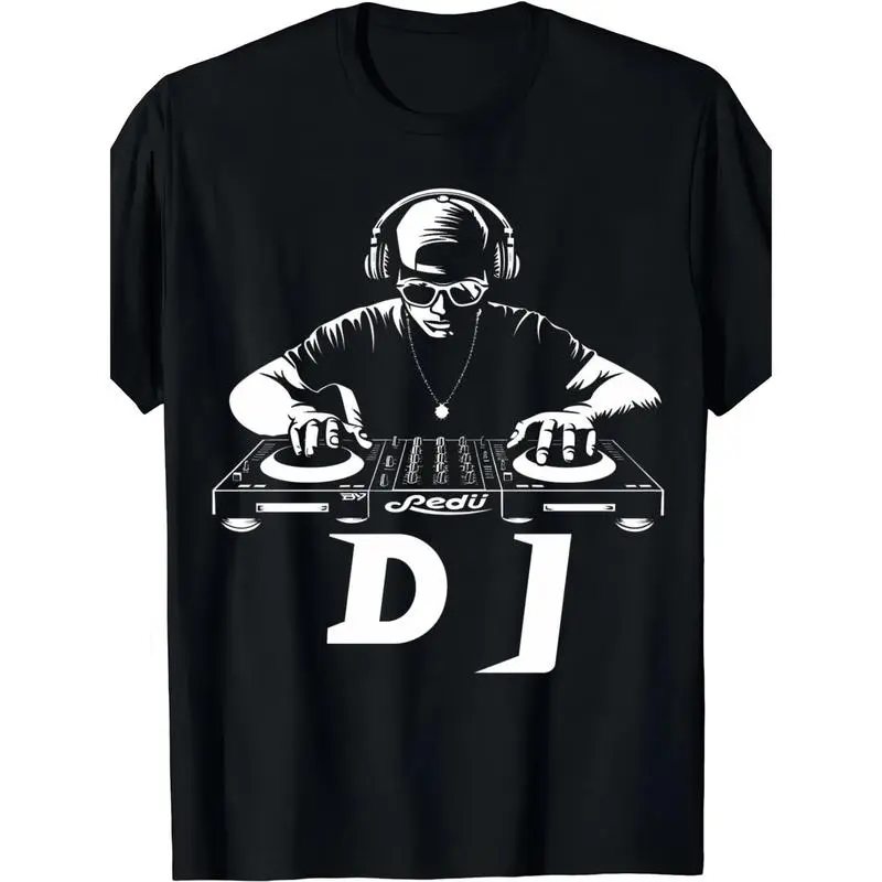 [Everyday Comfort] Men's DJ Mix Master Graphic T-Shirt - Black Cotton Blend, Breathable, Short Sleeve, Round Neck, Casual Streetwear with Vinyl Record Design, Dj Themed Apparel|Bold Dj Print|Durable Fabric good graphic tees