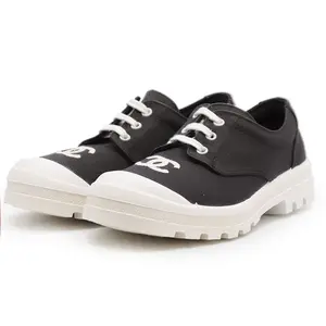 Pre-owned CHANEL Canvas Small Leather Goods A07154 Sneakers