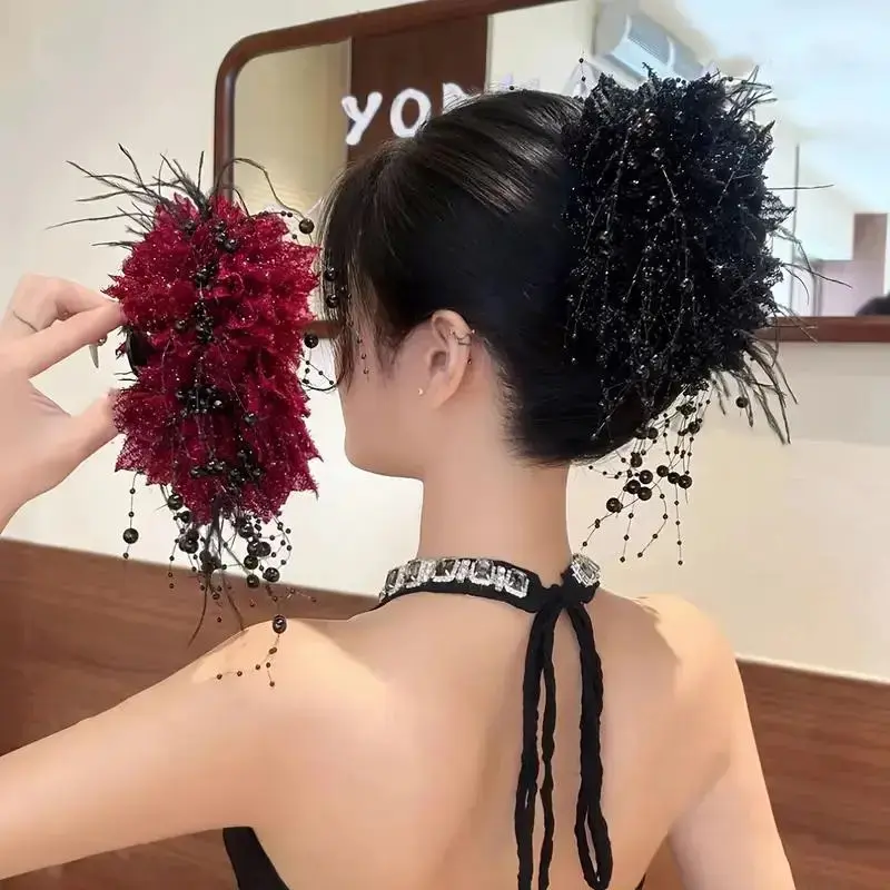 Flower Fringe Hair Claw (1 Pack), Dense Hair Friendly Non-Slip Design, Elegant Simple Style, Daily Wear Party Accessory for Girls/women, Clip In Claw, Hair Clips