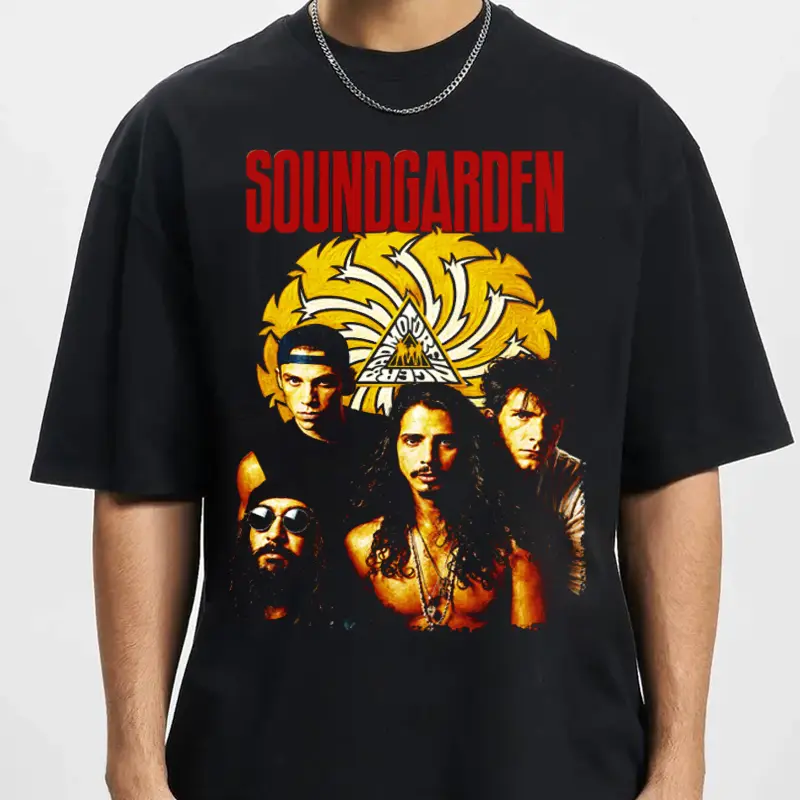 Soundgarden Rock Band Vintage Music Graphic T-Shirt