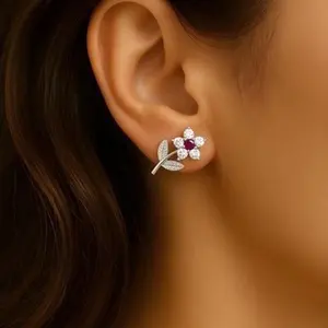 Aretes de Plata 925 italiana auténtica y original diseño elegante de flor con piedras de Zirconias y piedra roja espectacular
