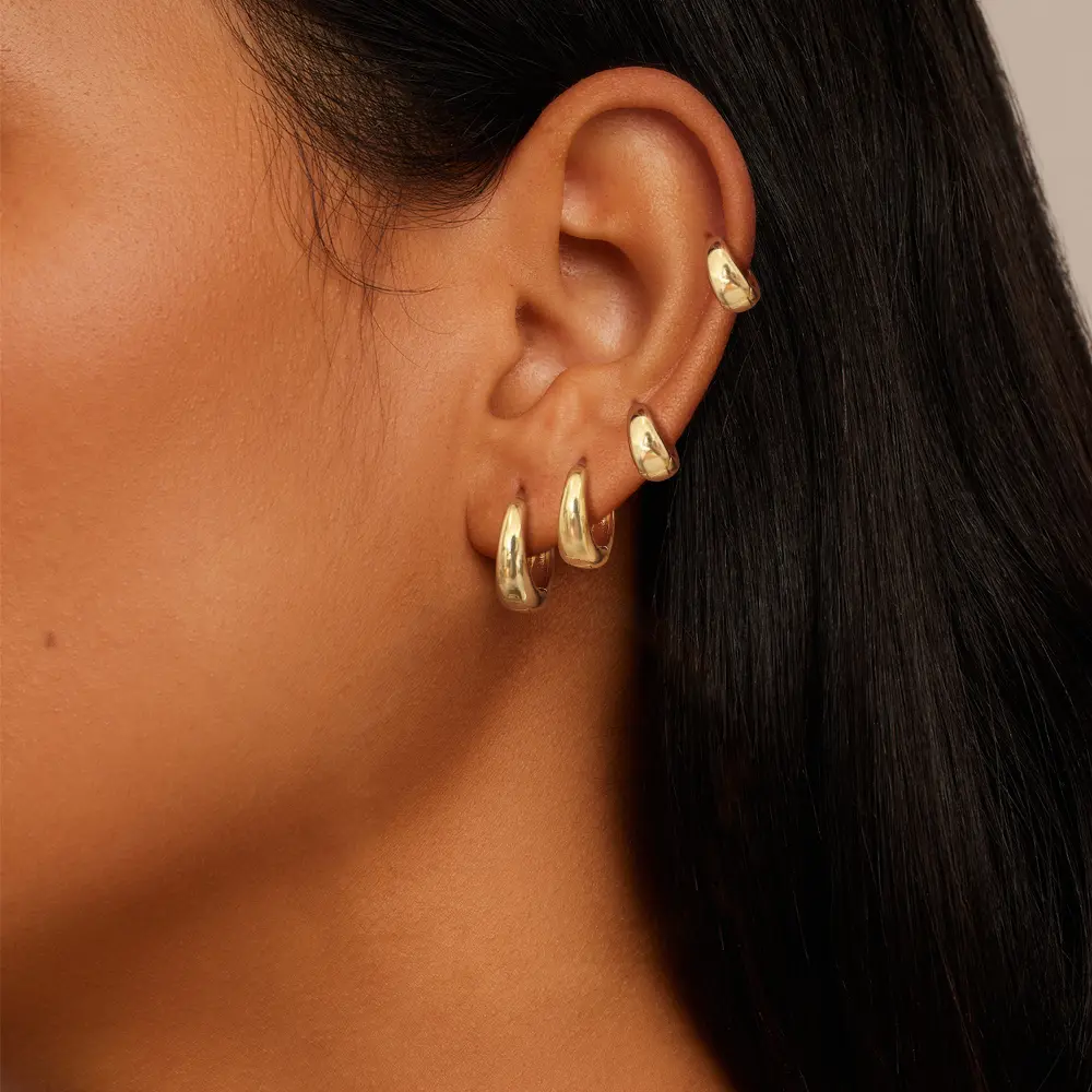 Chesky 4 Pairs Gold Chunky Huggie Hoop Earrings for Women Small Hoop Earrings Set Stackable Earrings Multiple Piercing Cartilage Earrings Dainty Minimalist Jewelry Trendy Fashion Everyday Jewelry Gift for Women
