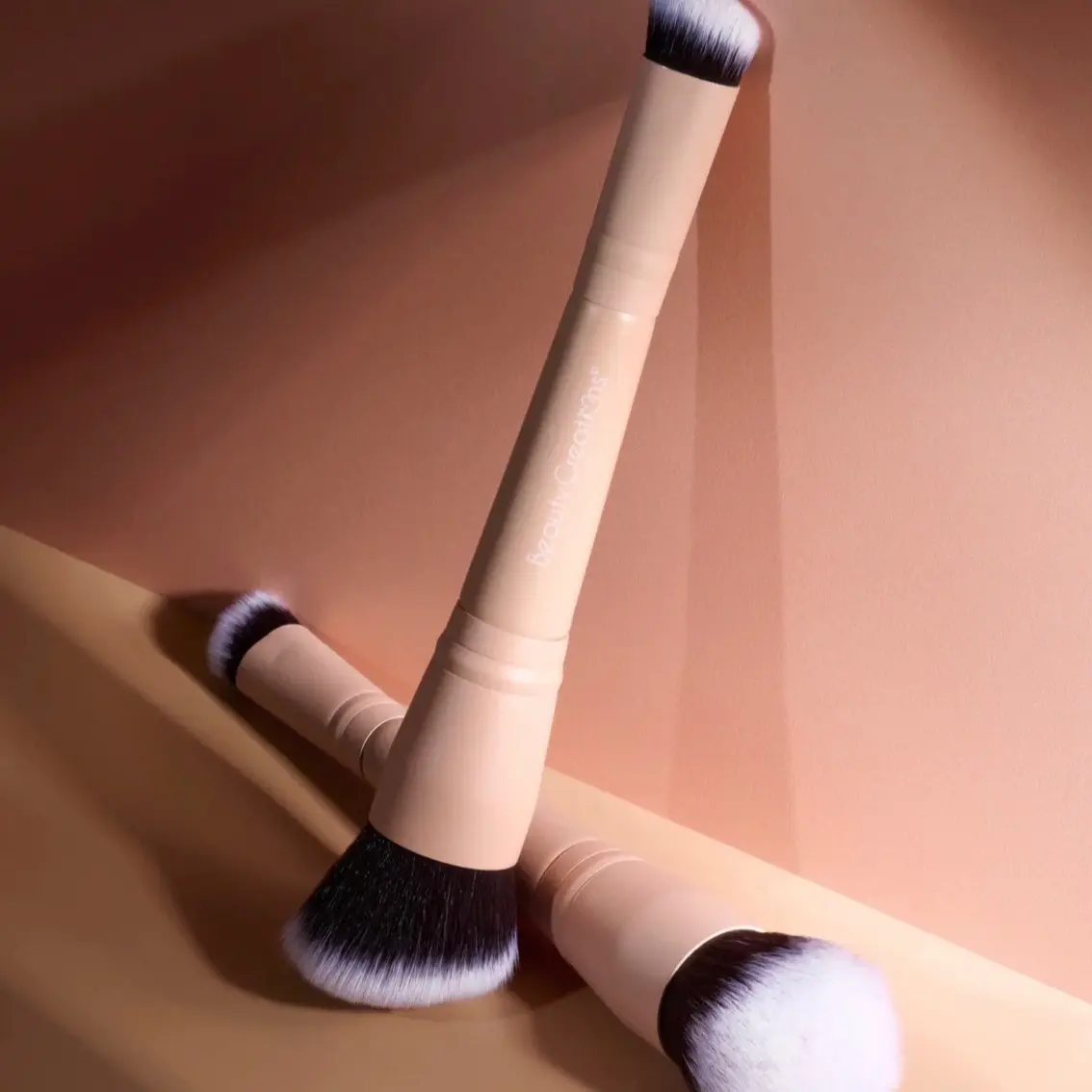 SNATCH AND SCULPT BRUSH