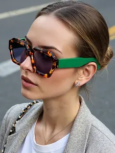 New Vintage Square Frame Glasses for Women Chic Fashion Tortoiseshell Frame Glasses