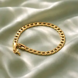 Cuban Link 3mm Bracelet - Gold Color Chain Design for Men and Women