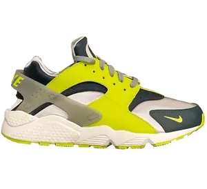 Nike Air Huarache University of Oregon PE (men) by StockX