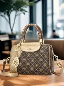 Women's Fashionable Hollow Out Leaf Charm Decor Elegant Minimalist Handbag, Casual Versatile Zipper Shoulder Bag for Daily Used, Trendy High-quality Daily Elegant Commuter Bag, Girl Fashionable Shopping Bag,  Handheld Bag Purse