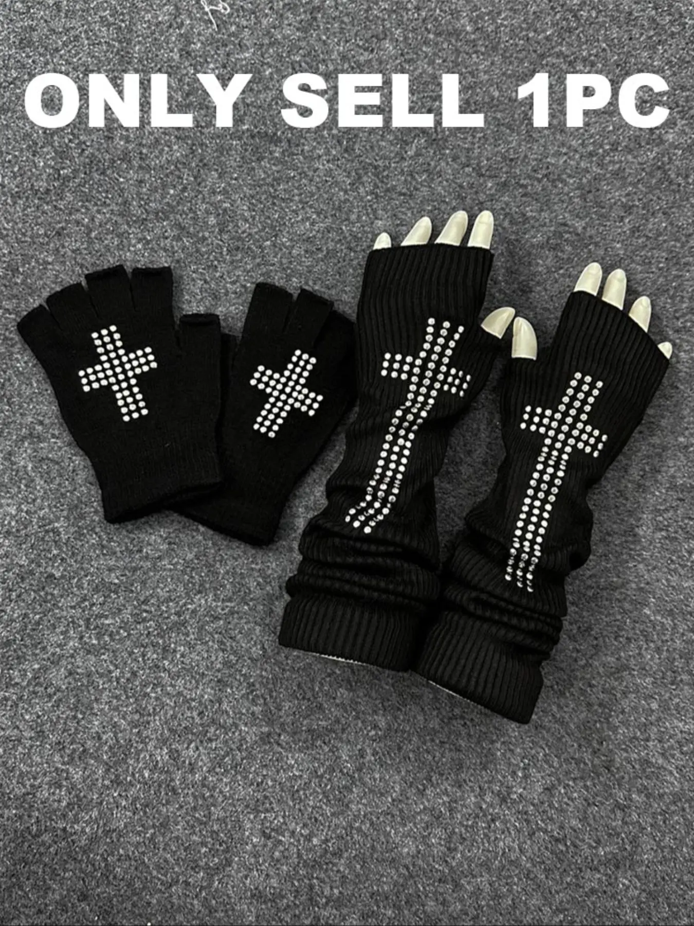 Women's Plaid Long Seamless Knit Gloves, Fitted Touchscreen Compatible Mitts, Soft & Warm Gloves for Cold Weather Fall Winter Accessories for Casual Wear