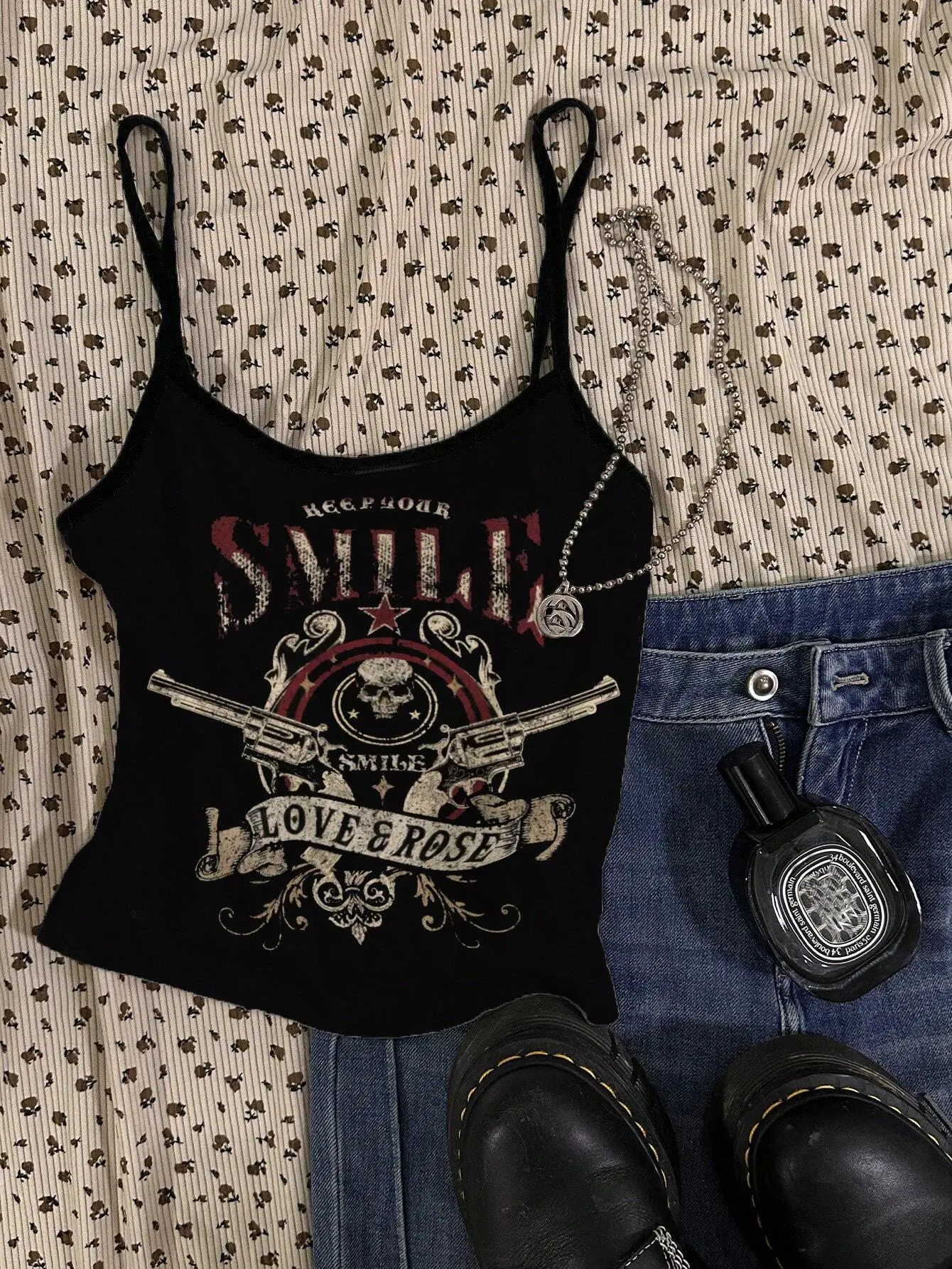 LOVEIU Women Casual Grunge Vintage Skeleton Gun Pattern Sexy Camisole Tight Fitting Tank Top Black Y2K Goth Streetwear Summer Concert Top