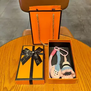 Handmade Crochet Badminton Keychain Gift Box, Unique High-End Daily Bag Accessory, Perfect Small Gift for Family and Friends