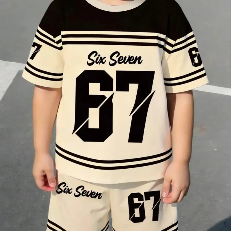 Teen Boy Football #7 Print Short Sleeve Round Neck T-Shirt and Shorts Set, Summer Outdoor Sports Casual Wear, Sporty Design, Sporty Style Clothes, Athletic Clothing Set, Back to School, Sportswear Set