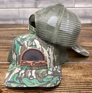 Mossy Oak Greenleaf Fan Patch Trucker SnapBack