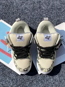 Autumn Winter New Low-Top Bread Shoes, Student Couple Matching Shoes, Trendy Men's Casual Canvas Trainer Sneakers, All Seasons Wear