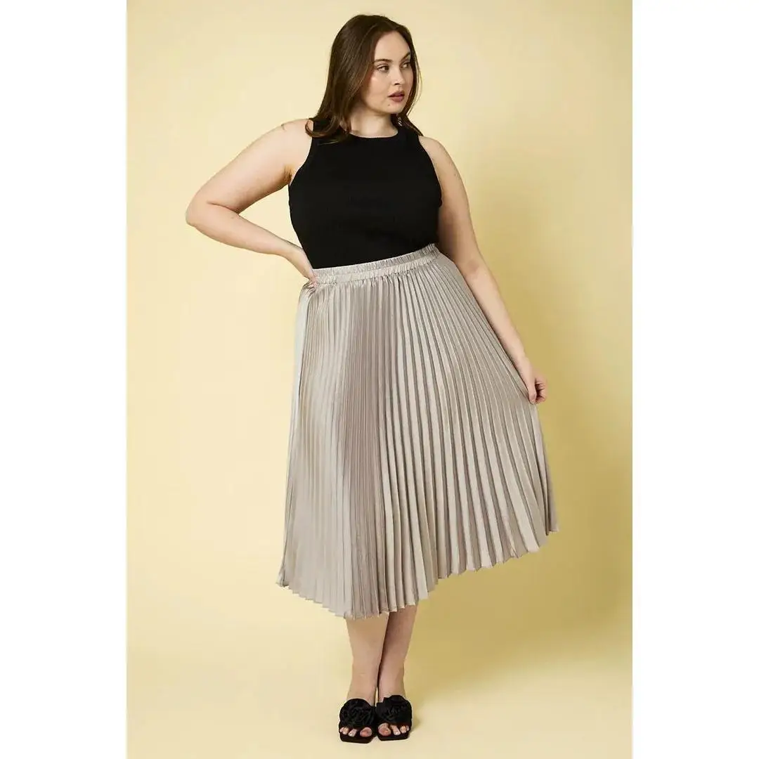 Plus Size Foiled Satin Pleated Metallic Midi Skirt - Mid Waist, Elastic Waistband, Shimmering Fabric, Versatile Design for Casual & Formal Occasions
