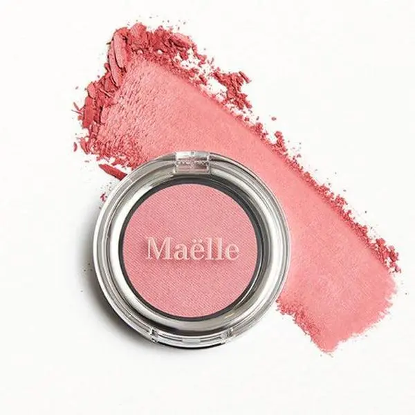 Maelle Sundown Blush Single - Matte Rose Shade, Golden Sunset Shimmer, Illuminating Blush Powder Highlighter Cosmetic, Brightening, Brush