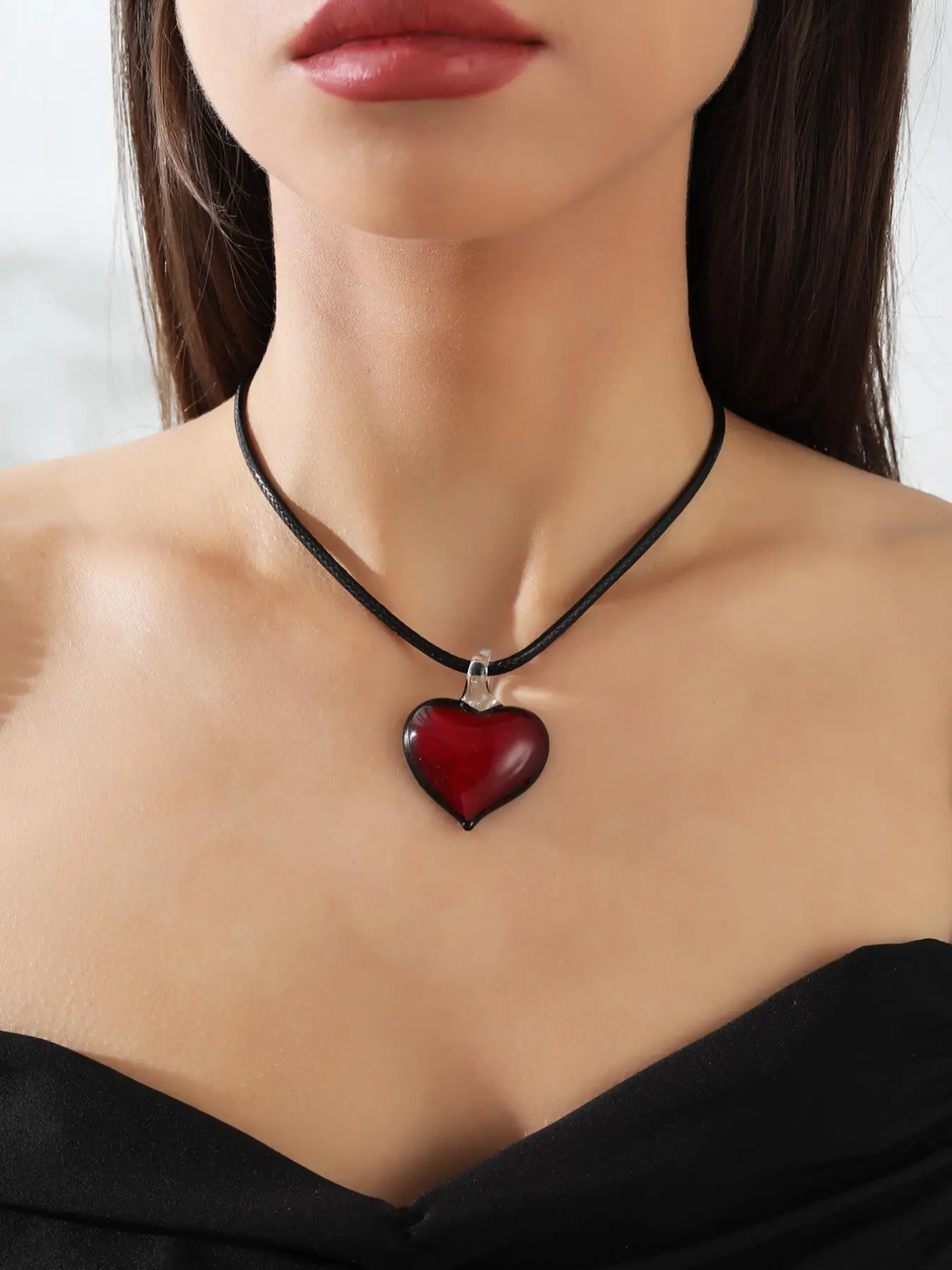 1 Piece Women's Heart Decor Pendant Necklace for Women & Girls, Fashion Jewelry for Party, Daily Clothing Decor, Trendy All-match & Exquisite Jewelry