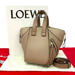 Pre-owned Loewe Calfskin Shoulder Bags Hammock Leather 2way Bag