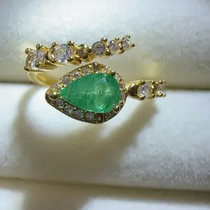 <PingEast jewelry >Emerald ring 110---925 Sterling Silver Snake Ring | 4x6mm Natural Emerald | Unique Serpent Design