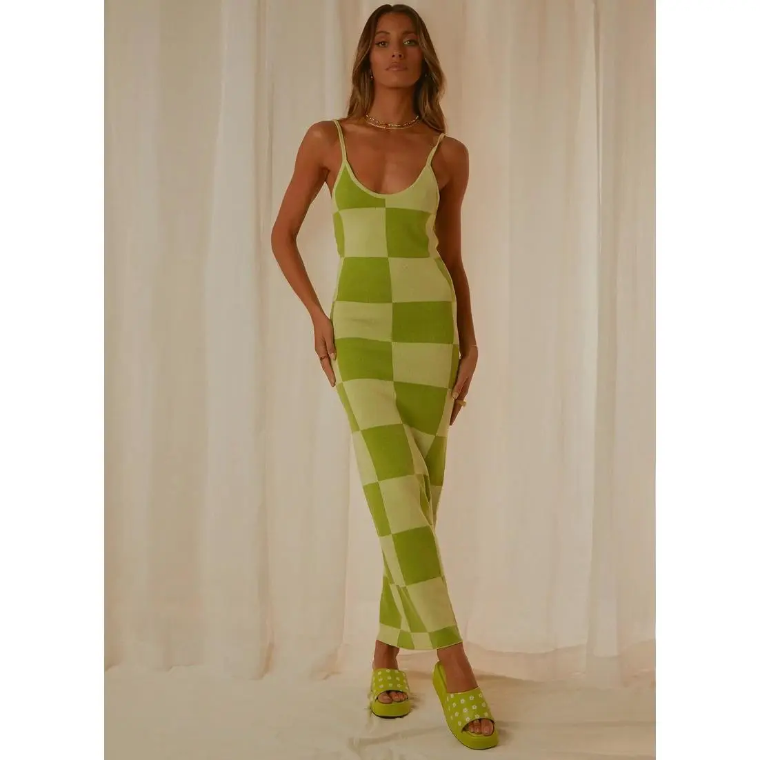 20781 large grid green