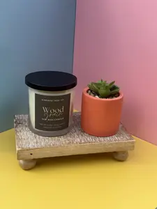 Kindred Jade Co. Wood Grain Soy Wax Candle 8.5oz Hand-Poured in East Texas with Sandalwood & Earthy Woods Scent 40-Hour Burn Time