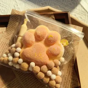 Pudding Paw Squishy – Cute Fake Party Favor & Stress Relief Squeeze Gift