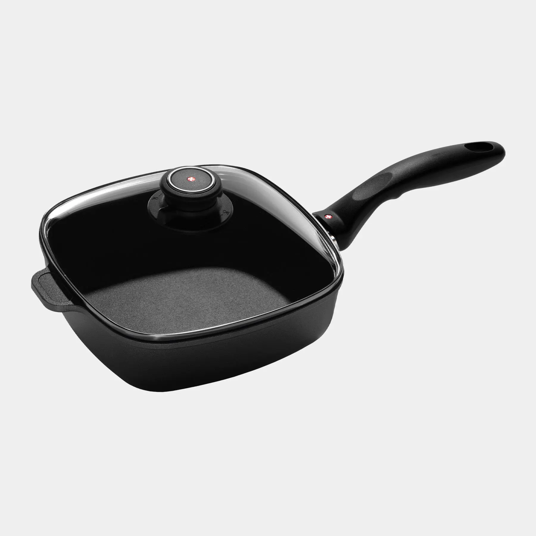 XD Nonstick Square Saute Pan with Glass Lid - Induction | Made in Switzerland