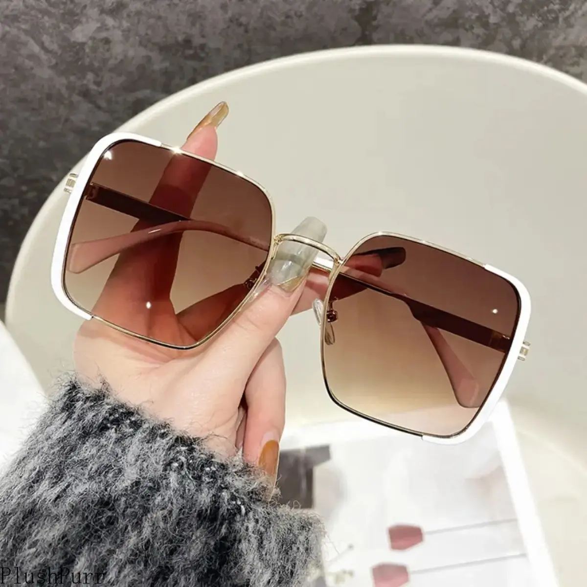 Women's Oversized Metal-Rimmed Sunglasses, 2026 Summer Trend Light-Tinted Lenses, UV400 Full Sun Protection, Face-Flattering Design - Sunglasses for Women, Essential Sports & Outdoor Accessory for Beach Vacations, Everyday Wear, Women's Sunglasses tiktoks