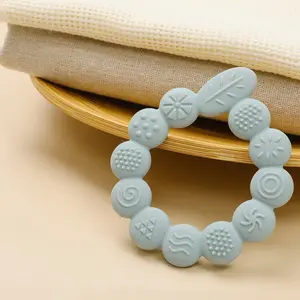 Leaf Pattern Silicone Teething Ring, Easy Cleaning Teething Toy, Baby Teether, Sensory Teether, Baby Teething Relief Toy, Baby Care & Health Product