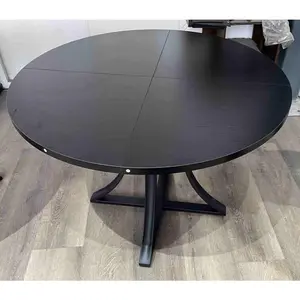 Garvee Elegant Round Dining Table Seating 4 to 6 People, Ideal for Family Meals and Social Gatherings, Combining Stylish Design and Practical Functionality in a Compact, Space-Saving Form