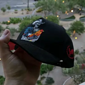 Snapback Cap Golden Print