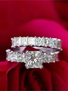 2 PC Glamorous Luxury Square Diamond Ring Set Rings for Women Fashion Jewelry for Festival Party Daily Clothing Decor Trendy Exquisite Wedding Engagement Promise Ring Ladies All-match Anniversary Party Birthday Valentine's Day Gift for Girlfriend