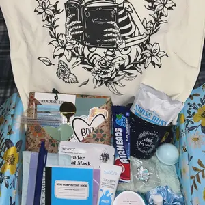 Blind Date With A Book Box - For Book Lovers