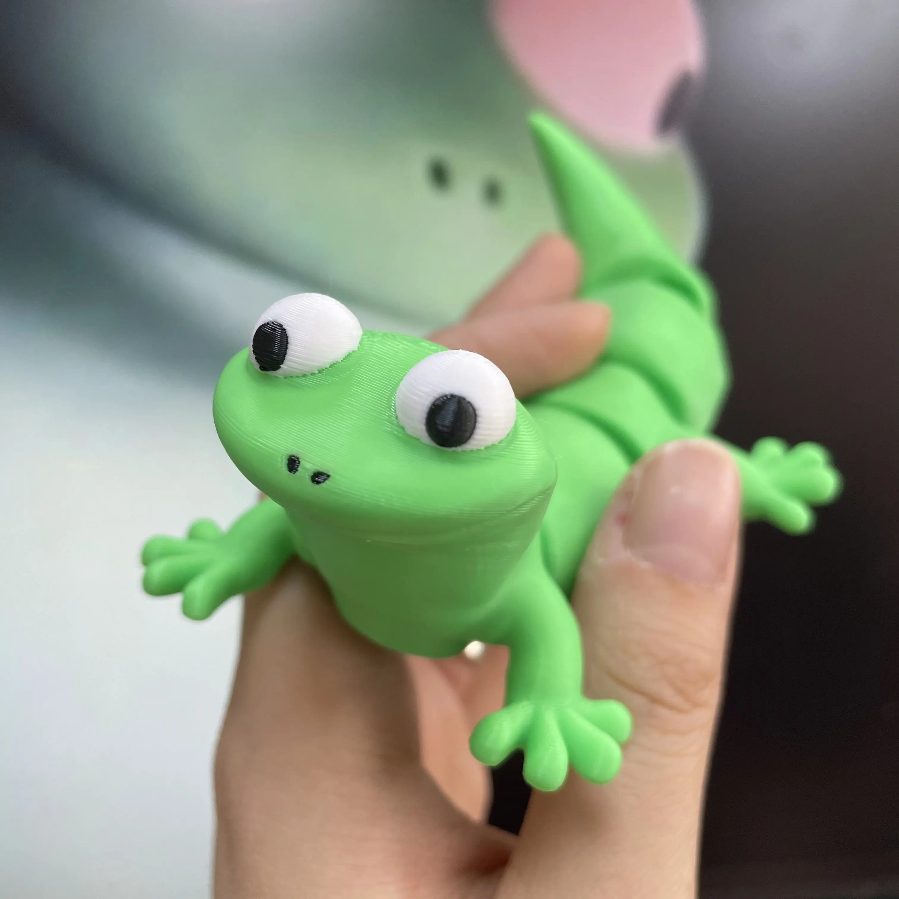 Cute Flexi Lizard Mini Desk Decor 3D Printed Articulated Figure