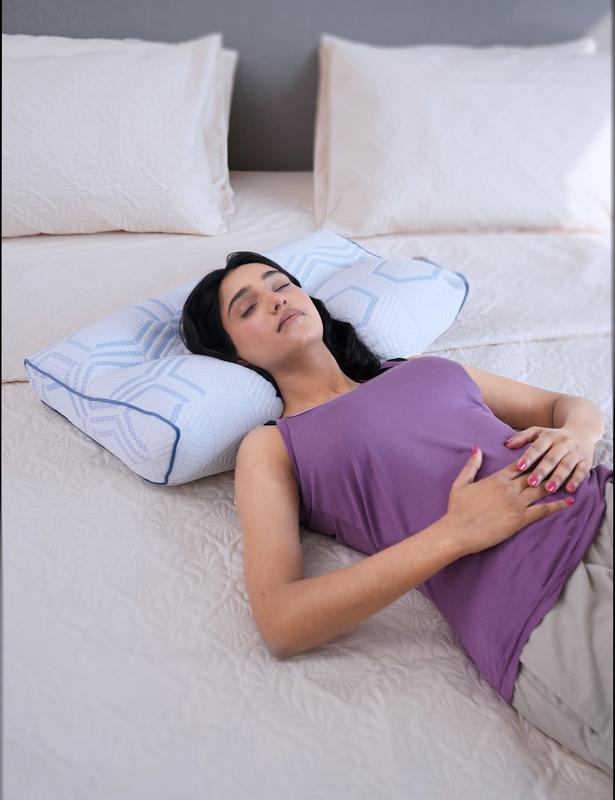 IceSilk Paratelk Cooling Cervical Pillow