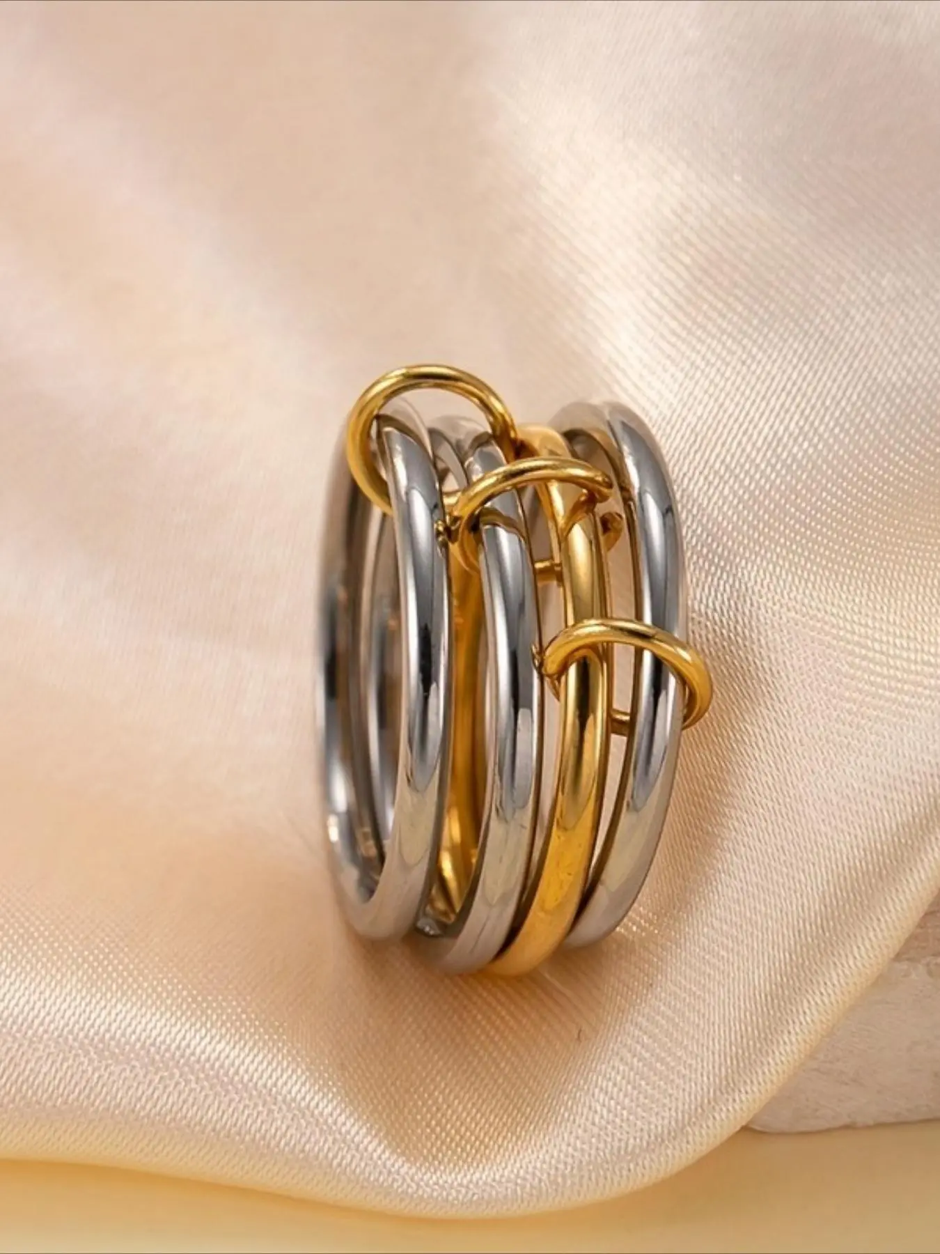 Stackable Interlinked Ring, Interlocking Link Ring, Stackable Rings, Stackable Finger Rings, Stacking Rings, Fashionable Trendy Stainless Steel Ring, Fashionable Jewelry for Women & Men for Party, Banquet, Holiday Gift