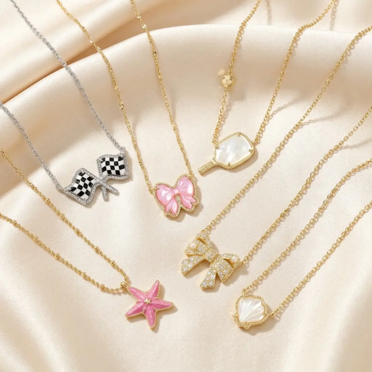 Kendra Scott Krista Bow Dainty Short Pendant Necklace for Women, 14K Gold‑Plated Brass , Elegant Fashion Layering Jewelry