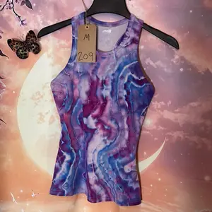 (209) Size Medium Tie Dye Tank with built in sports bra