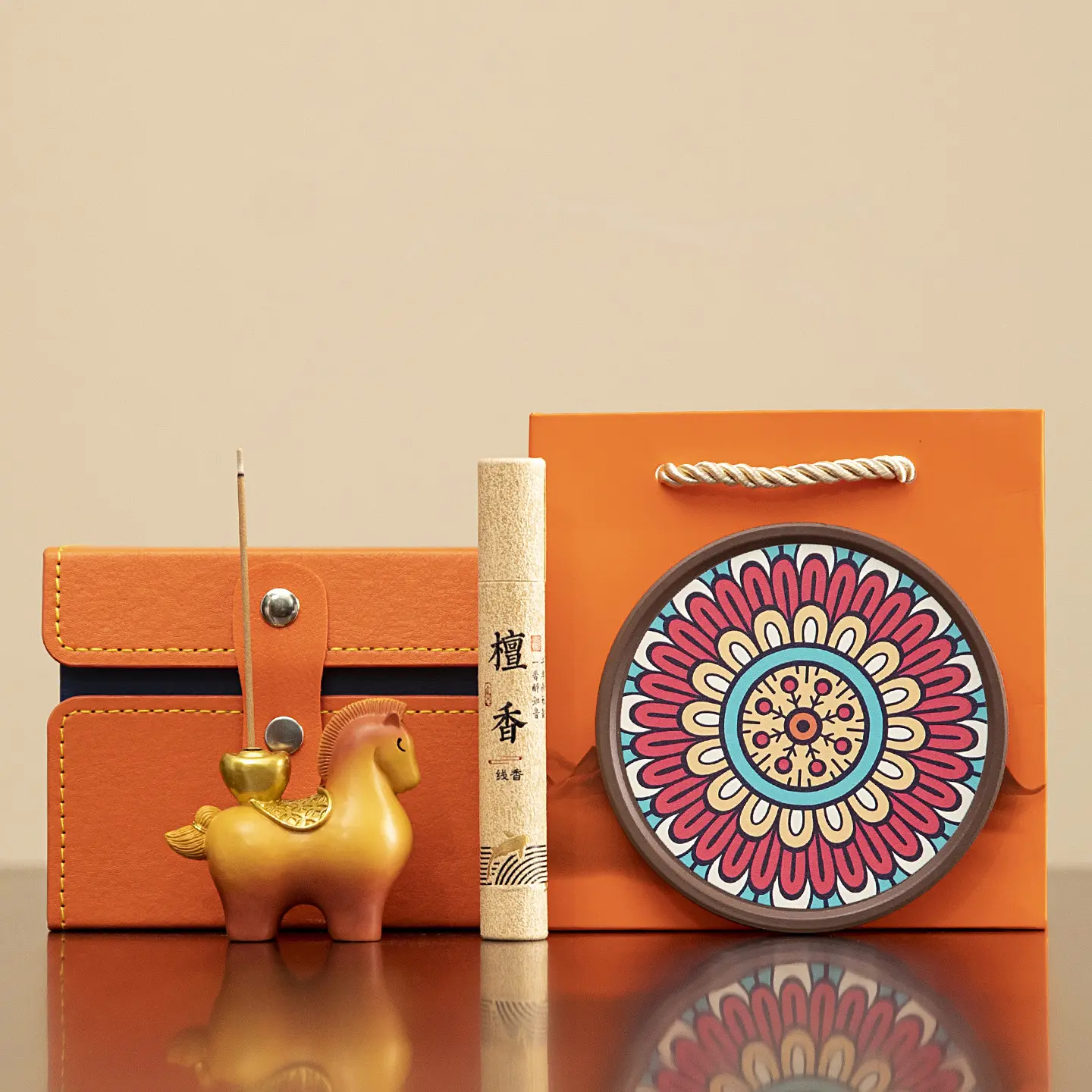 Decorative items, tray, sandalwood + gift box