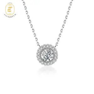 Moissanite 0.8ct Luminous Halo Solitaire Pendant Necklace Copper Chain Elegant Jewelry for Wedding Engagement Anniversary Daily Wear Gift